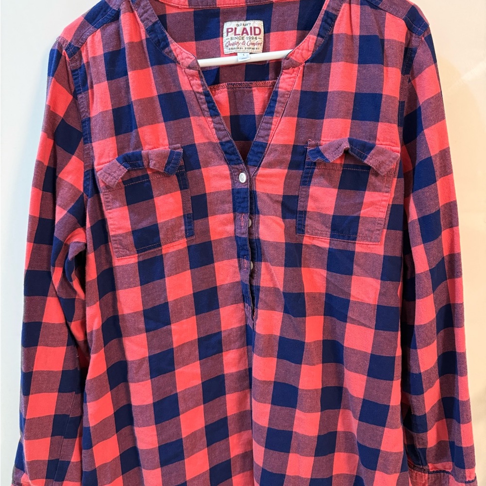 Old Navy Plaid Shirt in Pink and Blue